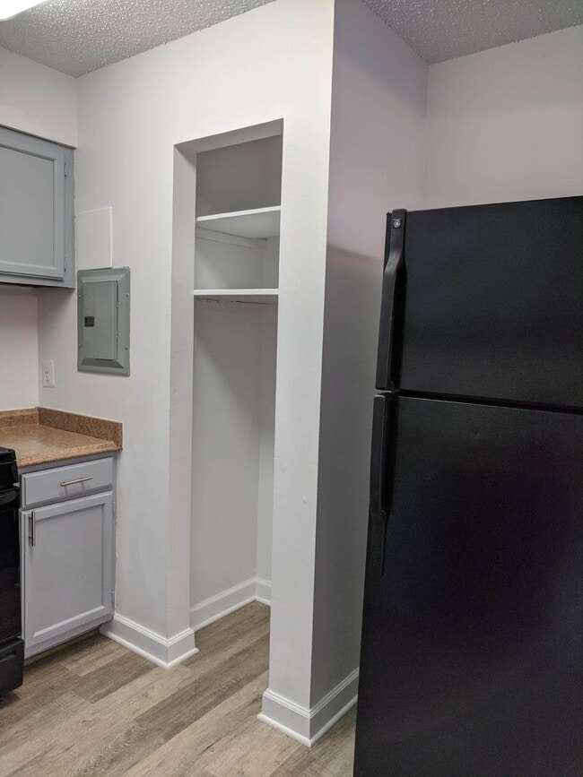 Pantry & Top/Bottom Fridge/Freezer - 1830 Metzerott Rd