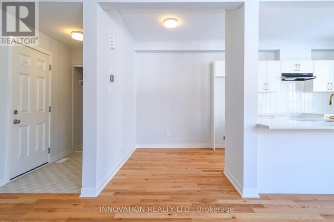 Building Photo - 732 Tincture Pl