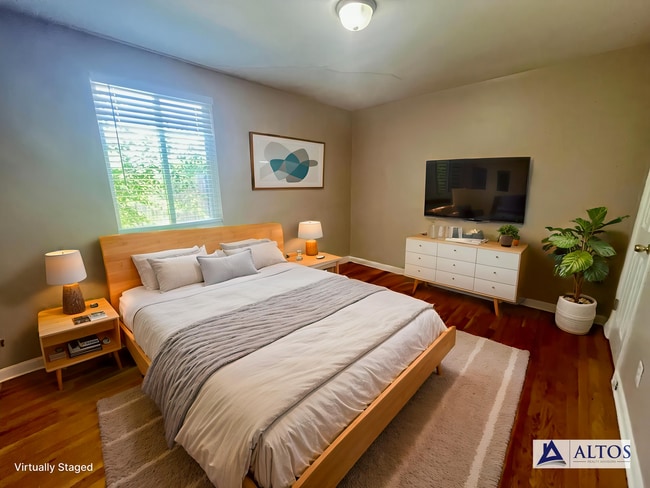 Photo - Updated 2 bed 1 bath duplex in Park Hill! House