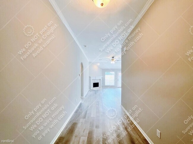 Building Photo - 3 br, 2 bath House - 139 Long Canyon Ln