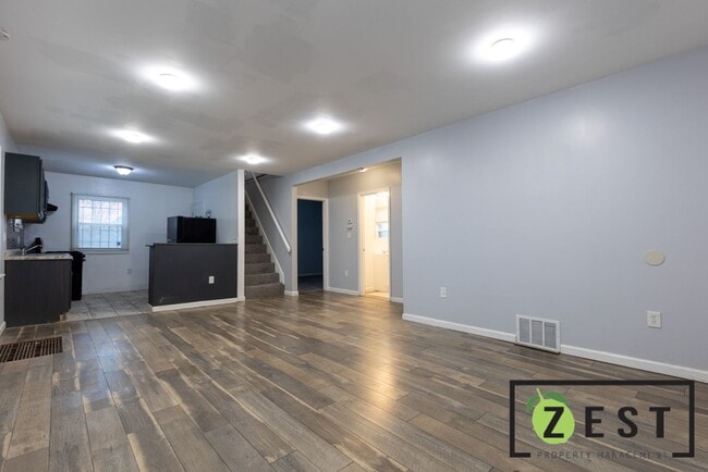 Building Photo - OPEN HOUSE- 2/25! 4PM-430PM! 4-BEDROOM 2-FULL BATHROOMS