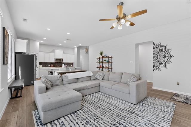 Foto del edificio - 2319 Kirkstall Wy