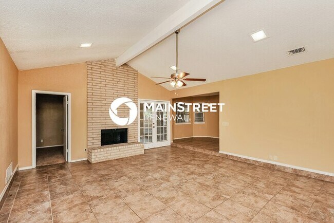 Foto del edificio - 3 Bedroom Pet-Friendly Home in Fort Worth, TX with Main Street Renewal