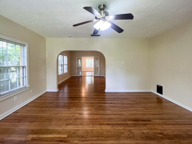 Foto del edificio - 2734 SW 3rd Pl