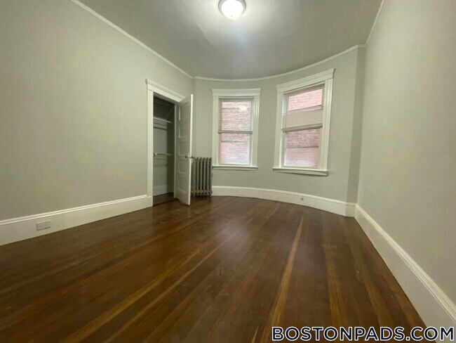 Building Photo - 34 Orkney Rd