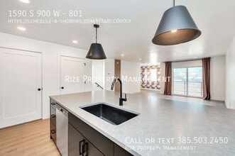 Building Photo - 1590 S 900 W