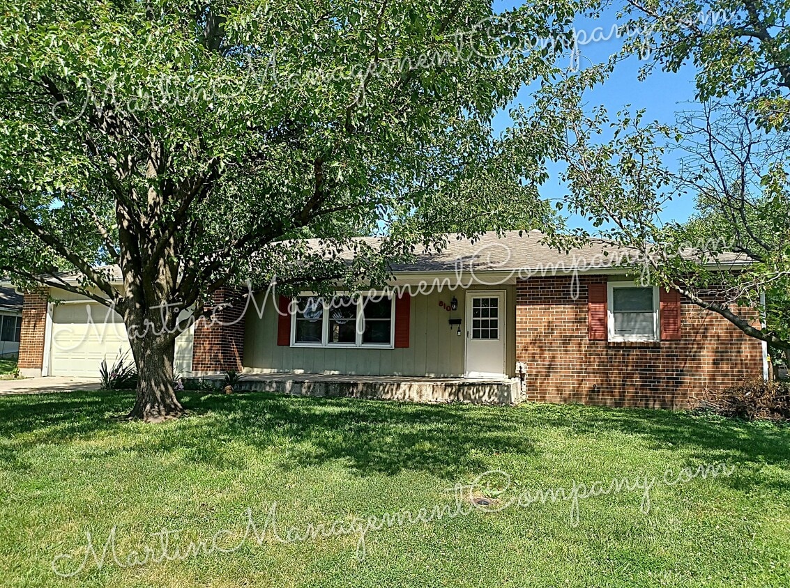 Primary Photo - 810 Ruth Ann Dr