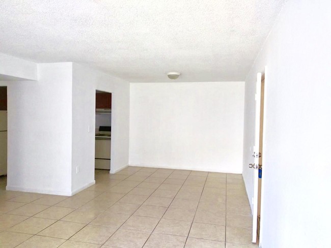 Building Photo - 411  Executive Center Drive 107