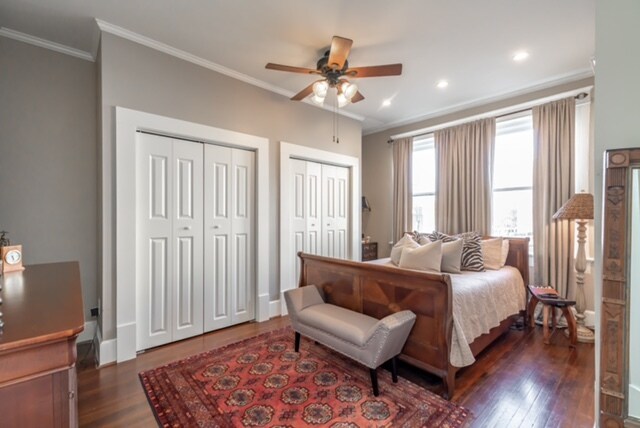 Bedroom - 400 E Washington St