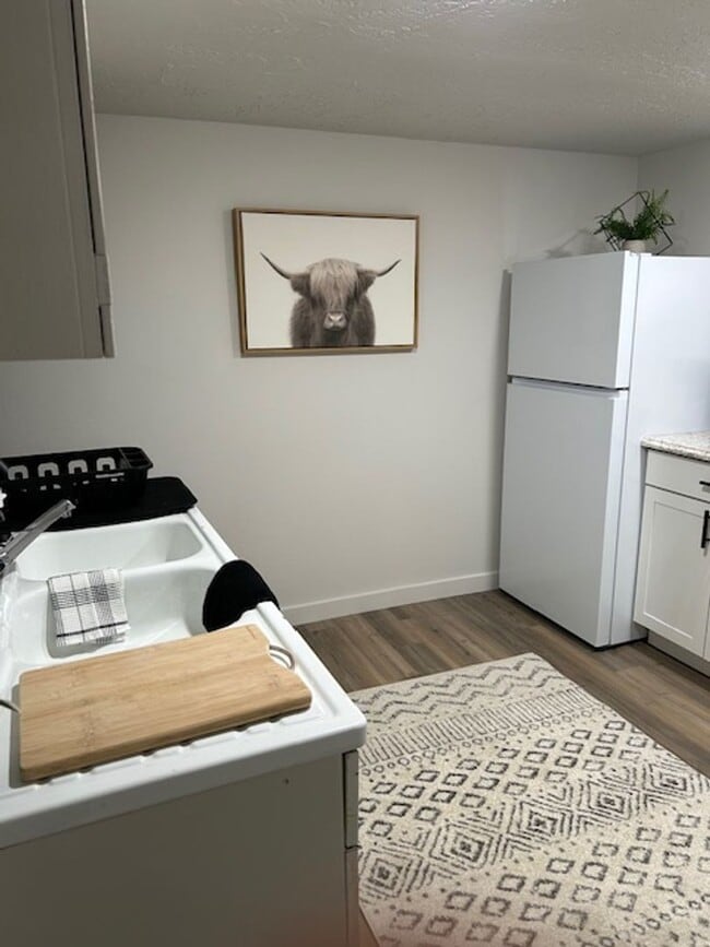 Foto del edificio - Charming 1-Bedroom, 1-Bath House Fully Fur...