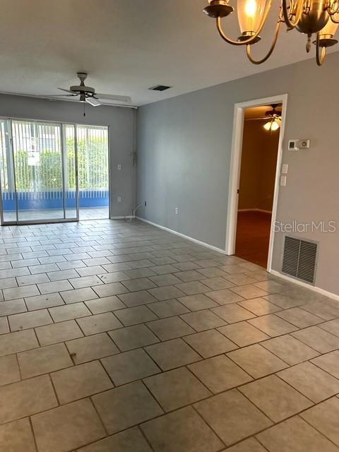 Building Photo - 2681 Woodgate Ln