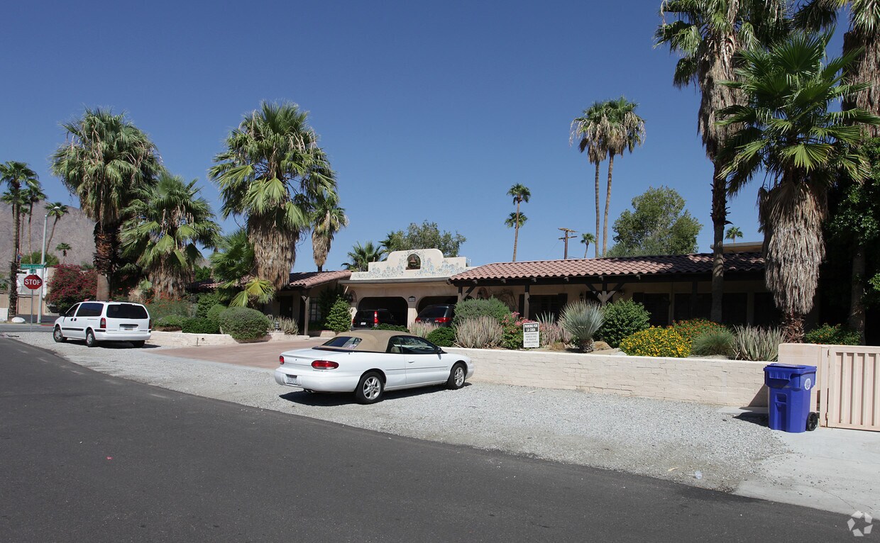 Primary Photo - 1380 N Indian Canyon Dr
