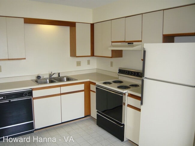 Building Photo - 1 br, 1 bath House - 4202 Beasley Court