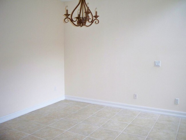 Foto del edificio - 3 Bedroom 2.5 bath town home for rent.