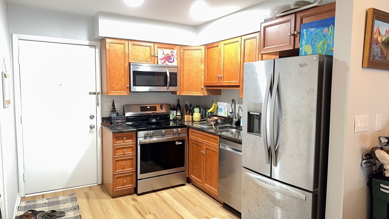 Foto principal - Fiddler's Cove Condo with Pool View- Walk ...