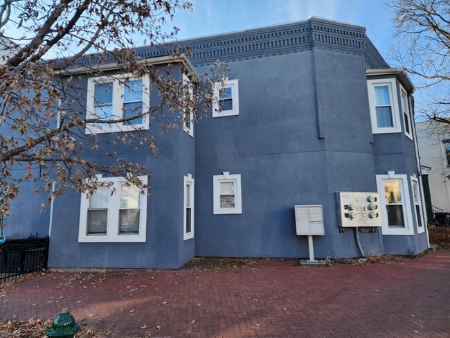Exterior - 500 Florida Ave NW