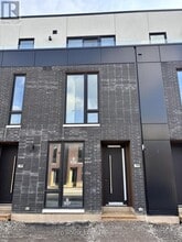 Building Photo - 138 Everett Cmn