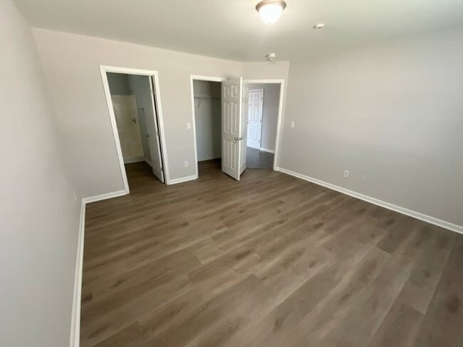 Foto del edificio - "Newly renovated 3-Bed, 2-Bath Home in Win...
