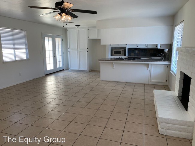 Foto del edificio - 3 br, 2 bath House - 5736 W. Robinwood