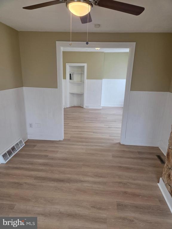 Foto del edificio - 649 Bordentown Rd