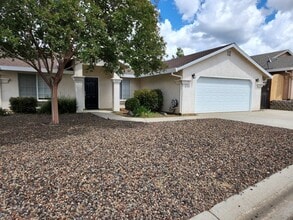Building Photo - 8121 Quartz Ln