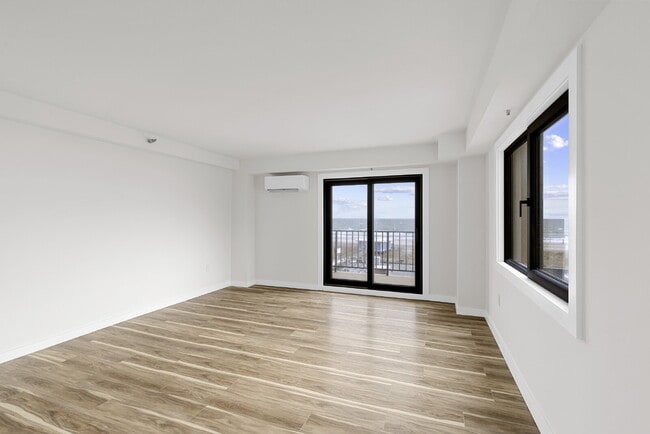 Foto del edificio - Boardwalk House A-02 | 1BR with Balcony, 549 SF