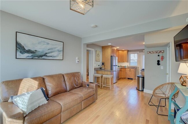 Building Photo - 10 Kilburn Ct