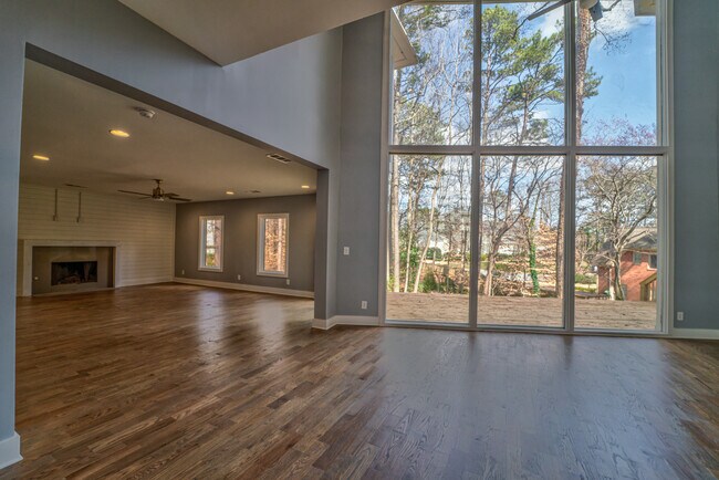 Building Photo - 5269 Huntingford Ct