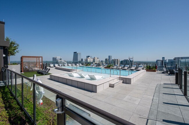 Building Photo - THE WORD "LUXURY" FAILS TO DO JUSTICE TO T...