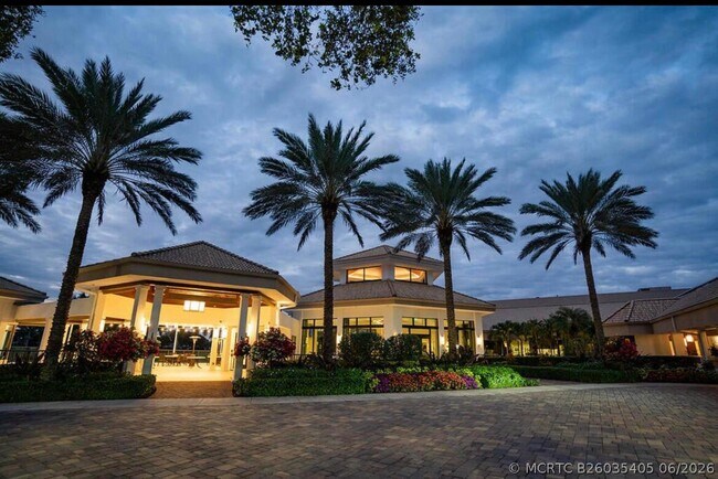 Foto del edificio - 7509 Glendevon Ln