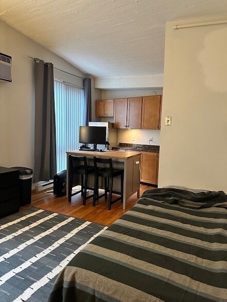 Photo - 12 Stoneholm St Apartment