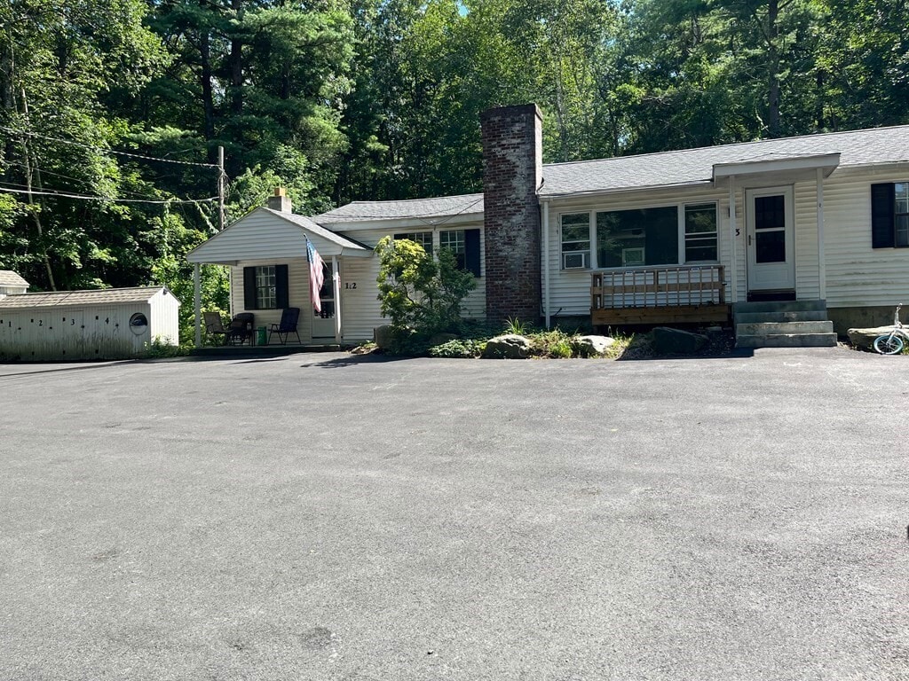 Primary Photo - 381 Eliot St