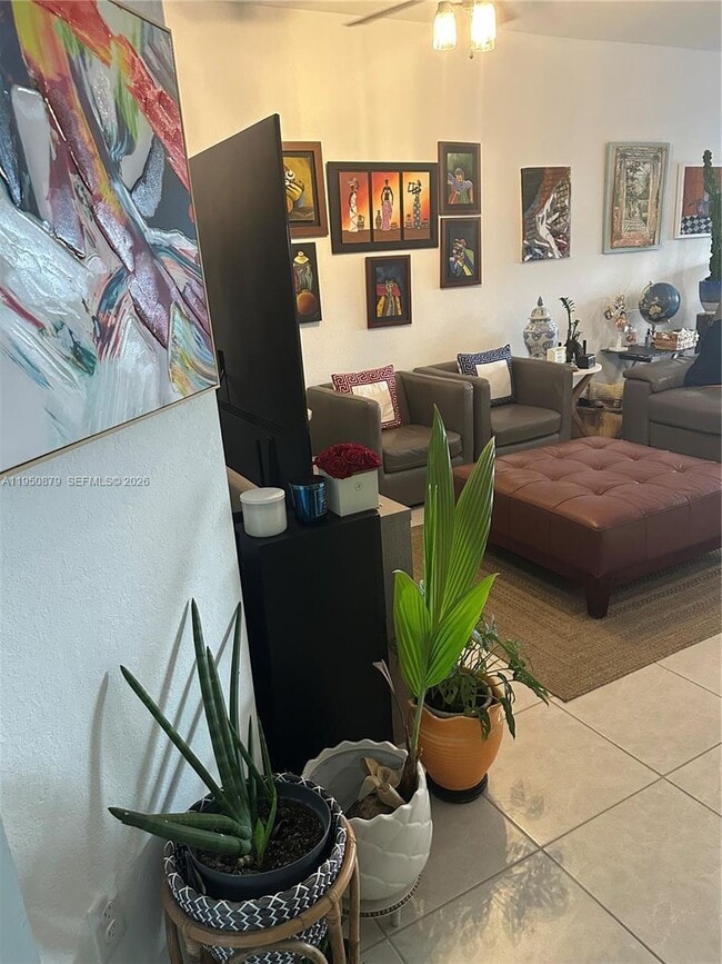 Foto del edificio - 2615 SE 12th St