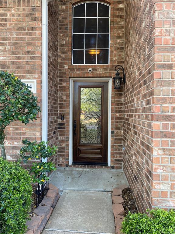 Building Photo - 2114 Winding Hollow Dr