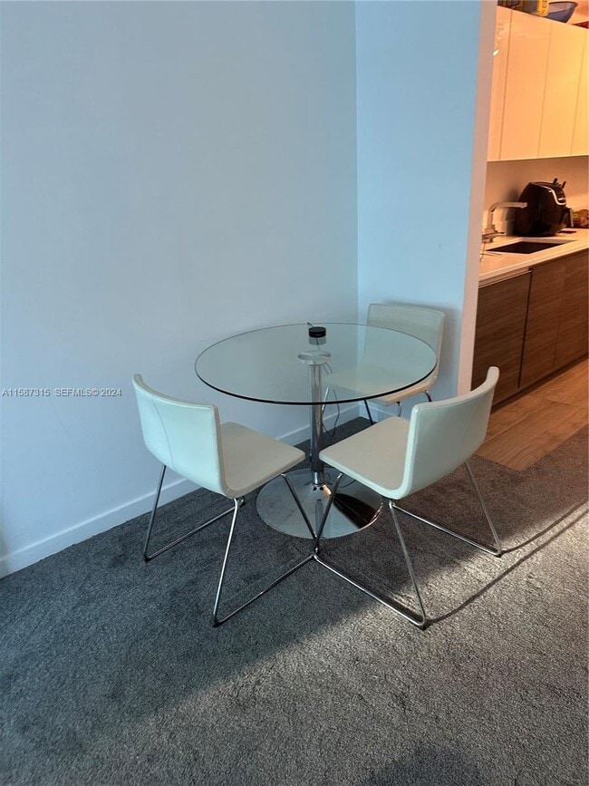 Building Photo - 1100S S Miami Ave