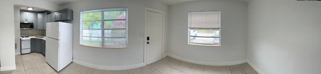 Foto del edificio - 2550 SW 9th St