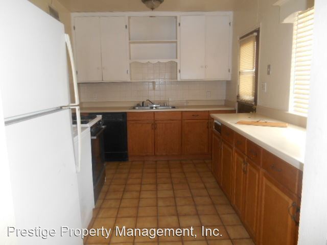 Building Photo - 3 br, 2 bath House - 4426 E. Montecito Street