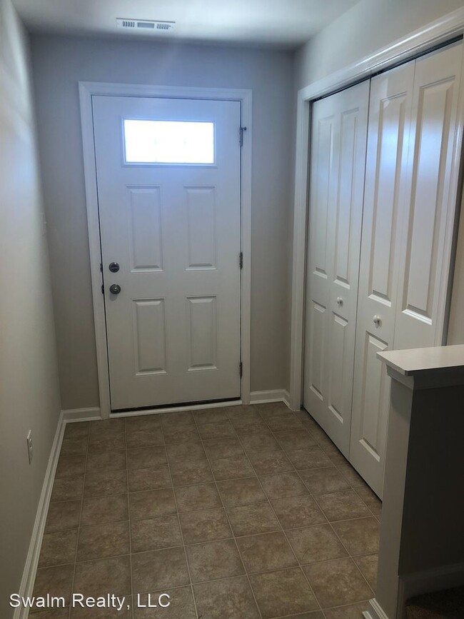 Building Photo - 3 br, 2.5 bath House - 445 Sitka Spruce Lane