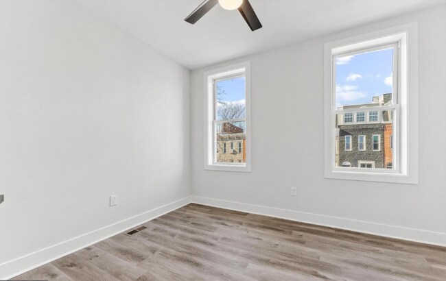 Building Photo - 1147 Carroll St