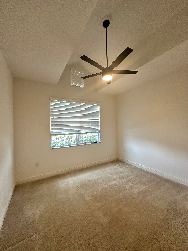 Foto del edificio - 16128 Mead St