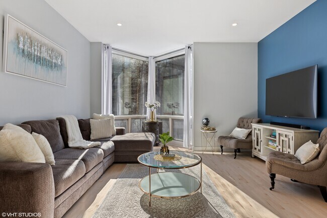 Foto del edificio - 1240 W Cottage Pl