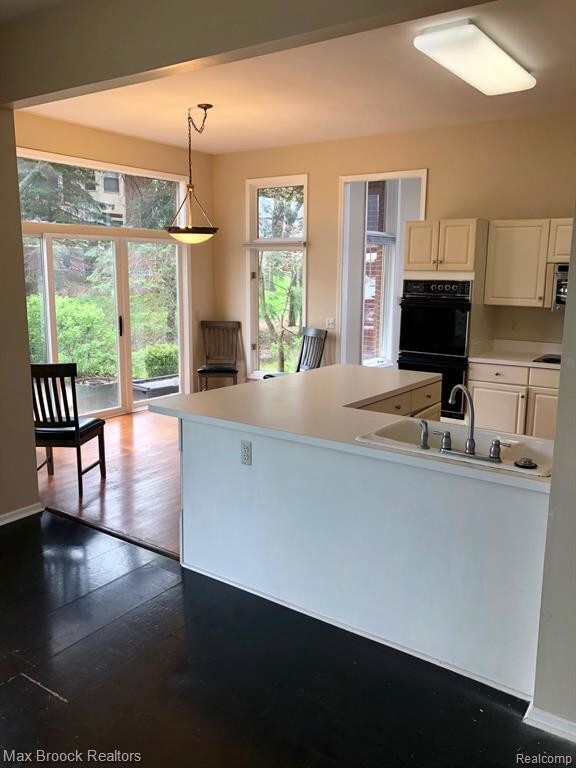 Foto del edificio - 3329 Long Meadow Ct