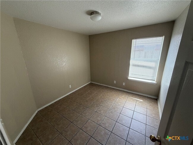 Building Photo - 220 Dale Earnhardt Dr