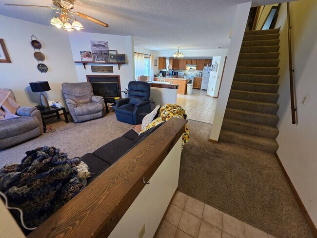 Building Photo - 4925 Coventry Ct