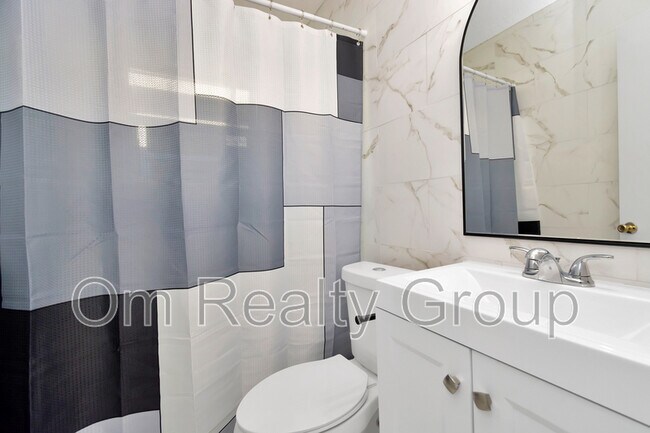 Foto del edificio - 3339 Simmons St