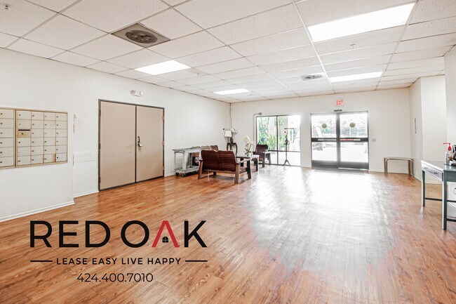 Foto del edificio - 3711 Cogswell Rd