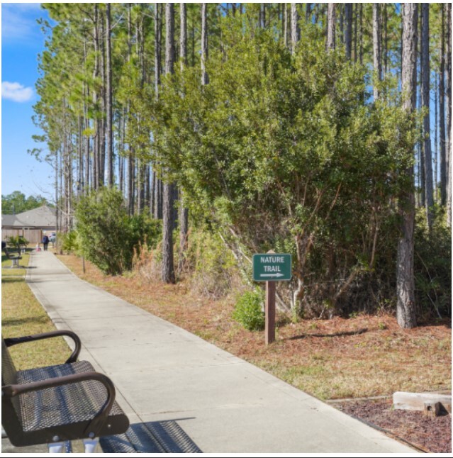 Building Photo - The Village at Winding Road II