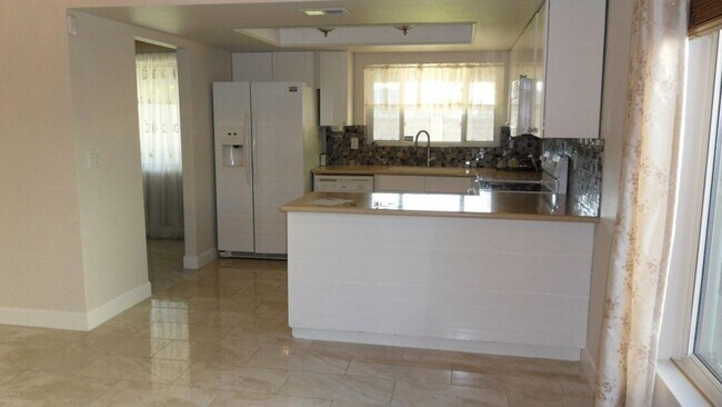 Foto del edificio - This is it!  Superior Rental Home