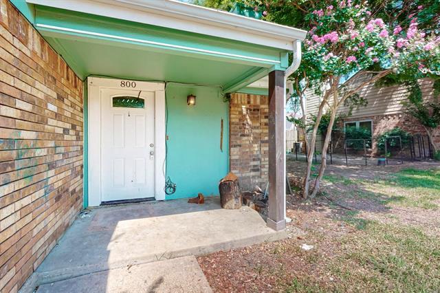 Building Photo - 800 Lee St