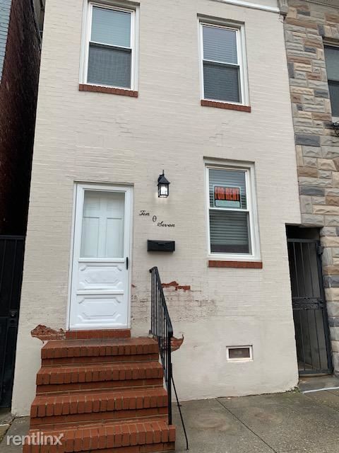 Foto del edificio - 2 br, 1.5 bath Townhome - 1007 Binney St